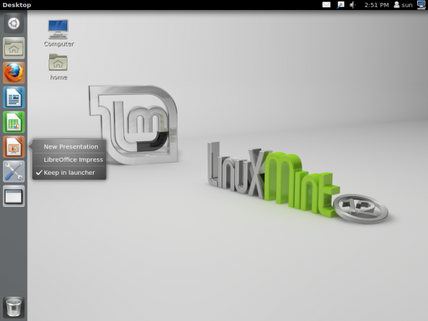 Linux Mint 12 Unity Desktop