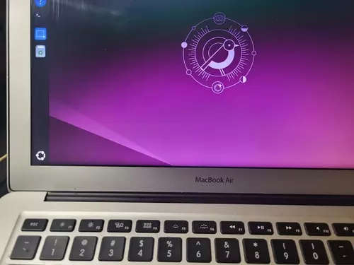 How to install Ubuntu 24.04 or Ubuntu 24.10 on a MacBook Air